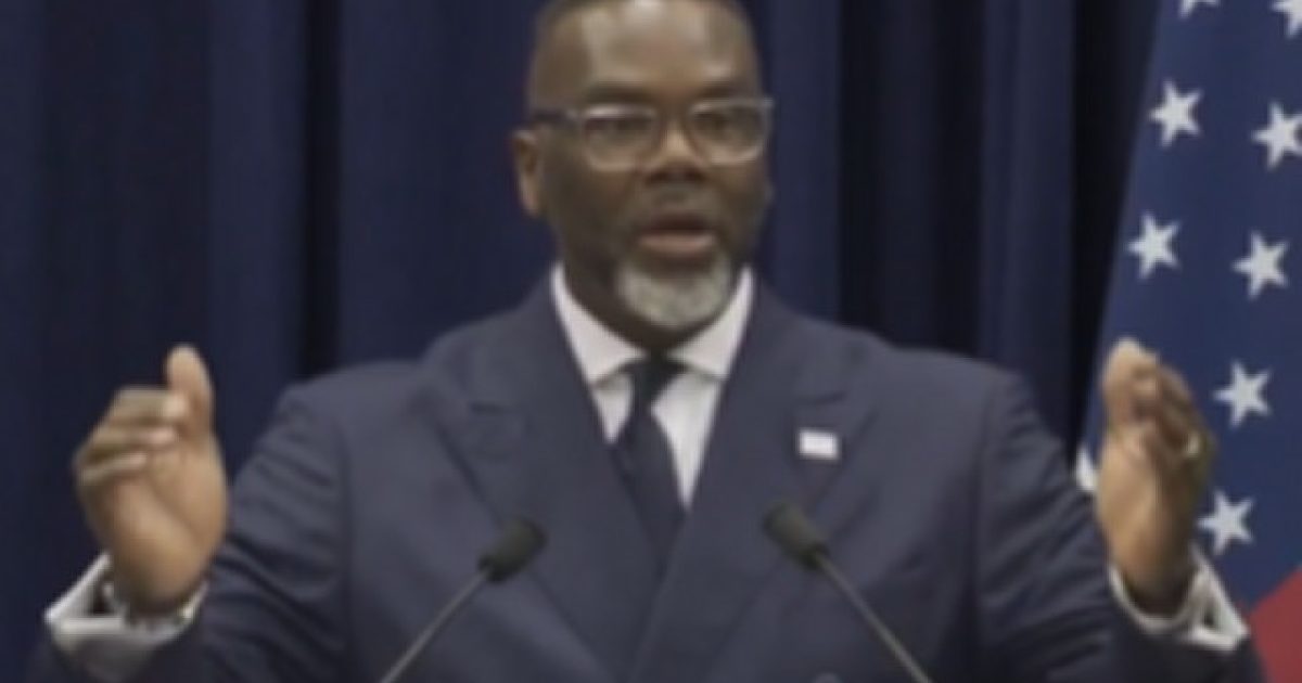 Chicago Mayor Brandon Johnson Calls for Reparations and Claims Restaurants Are Tied to Slavery in Bizarre Rant (VIDEO)