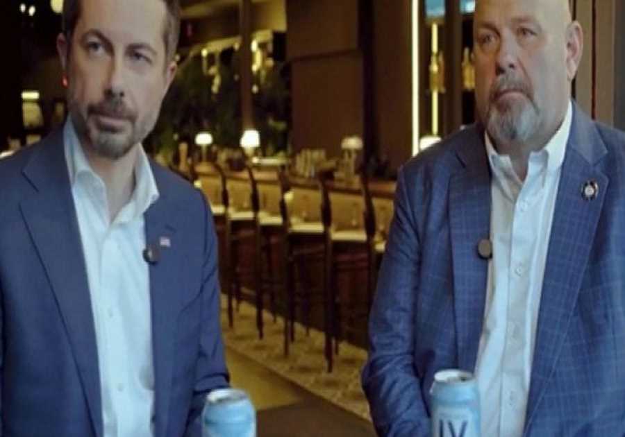 SO AUTHENTIC! Camera Catches Pete Buttigieg and Another Democrat Being Coached on How to Act ‘Normal’ at a Campaign Event (VIDEO)
