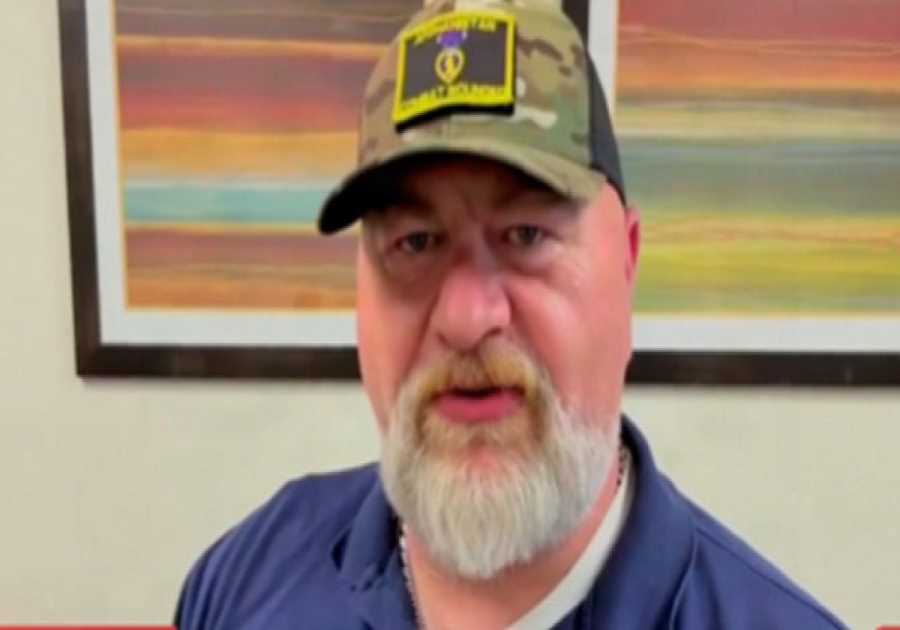 Veteran Who Graham Platner Said Didn’t ‘Deserve to Live’ Slams Elizabeth Warren and Bernie Sanders for Backing Him (VIDEO)