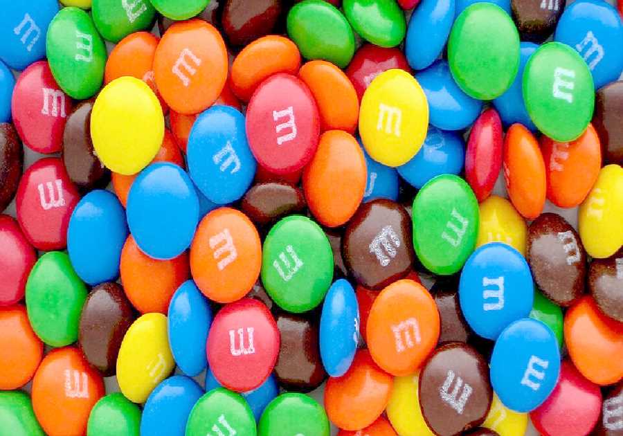 Mars Drops Artificial Dyes in M&M’s as It Undergoes MAHA Makeover